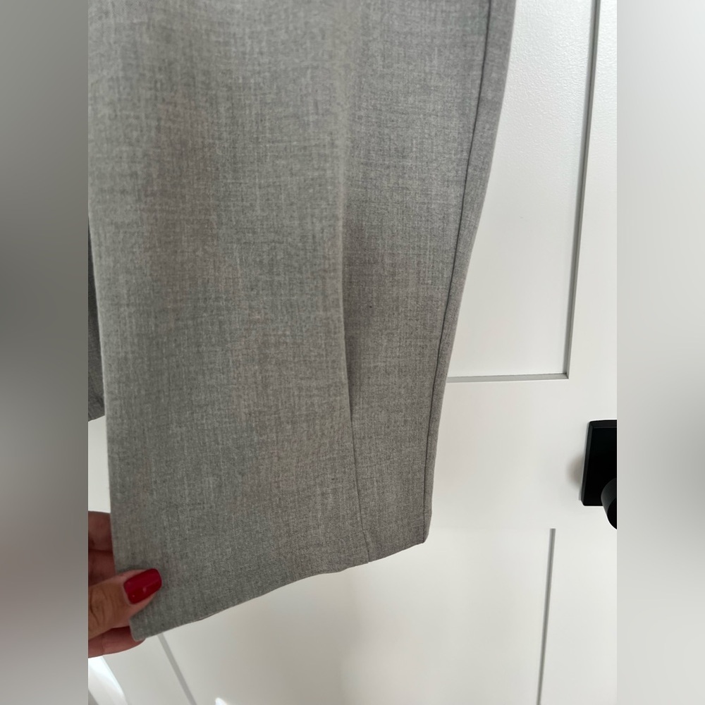 Zara Gray Barrel Pants - Picture 2 of 3